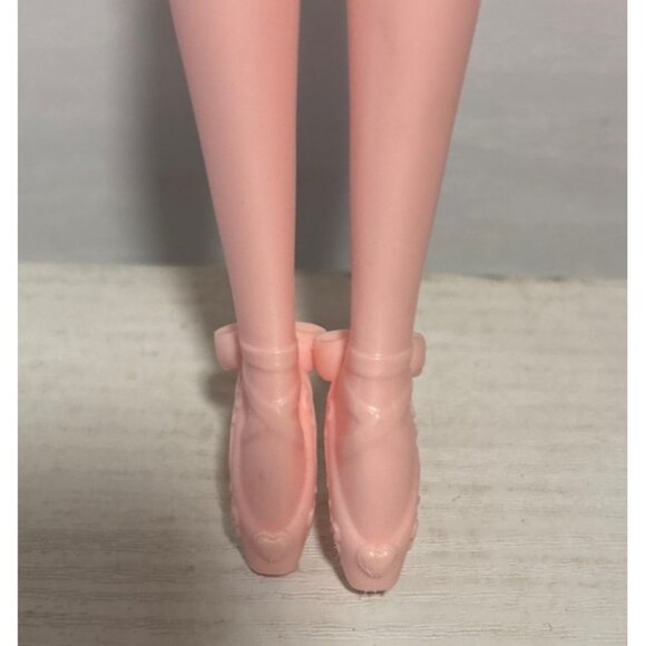 Disney Mattel 2022 Princess Belle Doll With Yellow Dress & Ballet Shoes - Picture 4 of 8